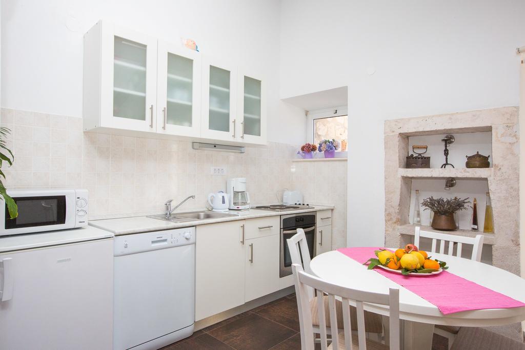 Relaxing Apartment Paulina With Balcony Дубровник Номер фото