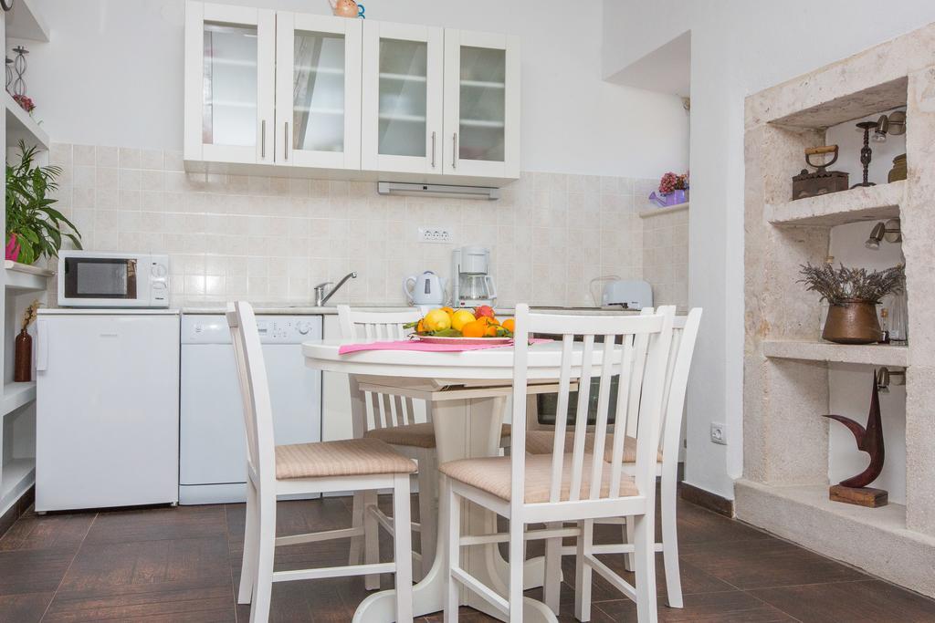 Relaxing Apartment Paulina With Balcony Дубровник Номер фото